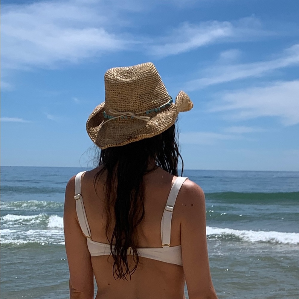 Meet your Posher, Alesia